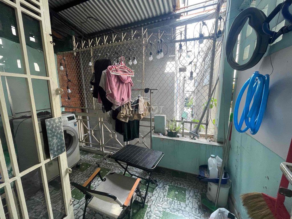 Nhà hẽm 101 Gò Dầu (đường Nguyễn Háo Vĩnh) nội bộ chỉ 4 hộ,cựcyên tĩnh