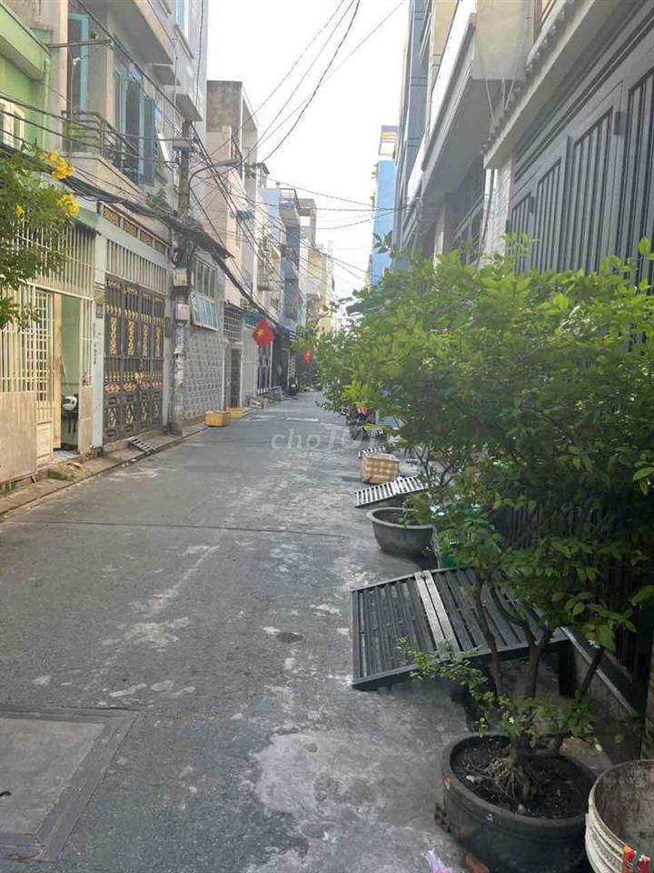 ❇️BÁN NHÀ CĂN ĐÔI LỚN, DT:8,1-37m, DT:300m, DTSD: 500m, một lầu đúc.