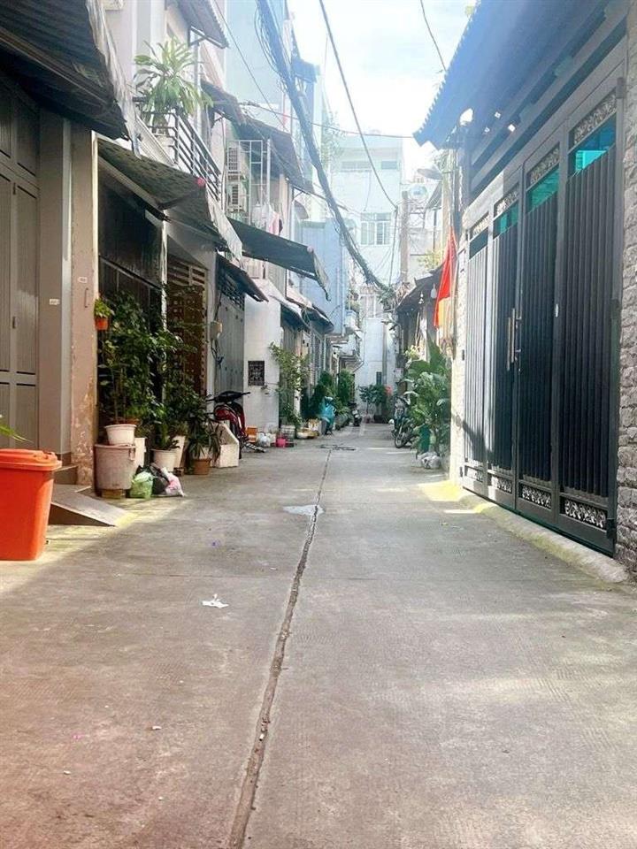 BÁN NHÀ HẺM Ô TÔ - VÀI BƯỚC RA MẶT TIỀN LŨY BÁN BÍCH - 3 TẦNG