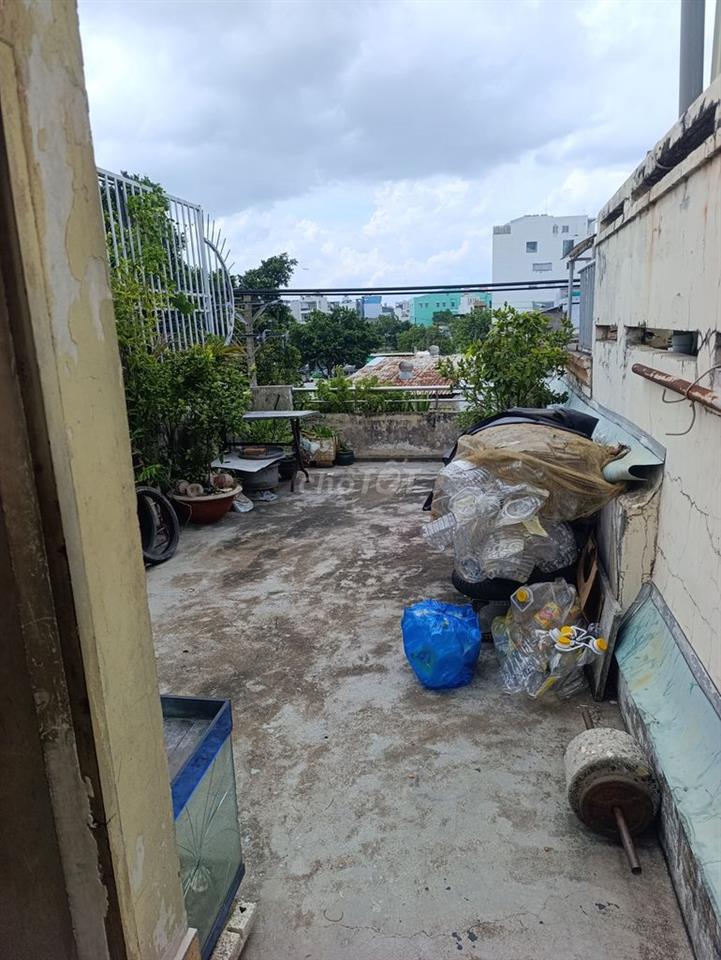 Bán nhà mặt tiền lương thế vinh