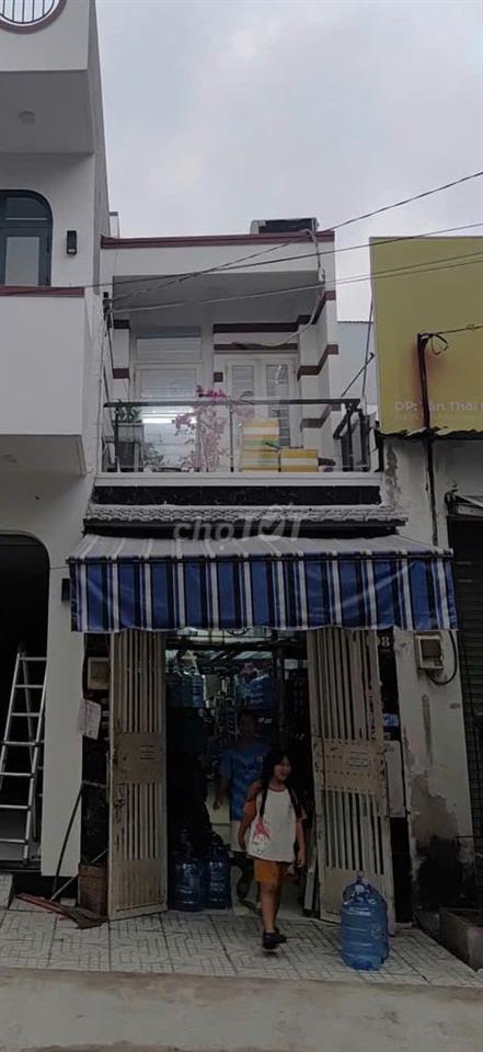 Cần Bán nhà Mặt Tiền Đường Lê Cao Lãng