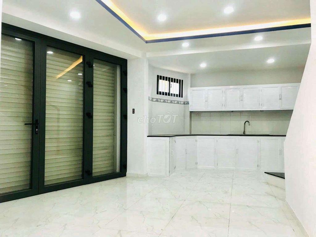 Bán nhà hẻm xe tải Âu Cơ
