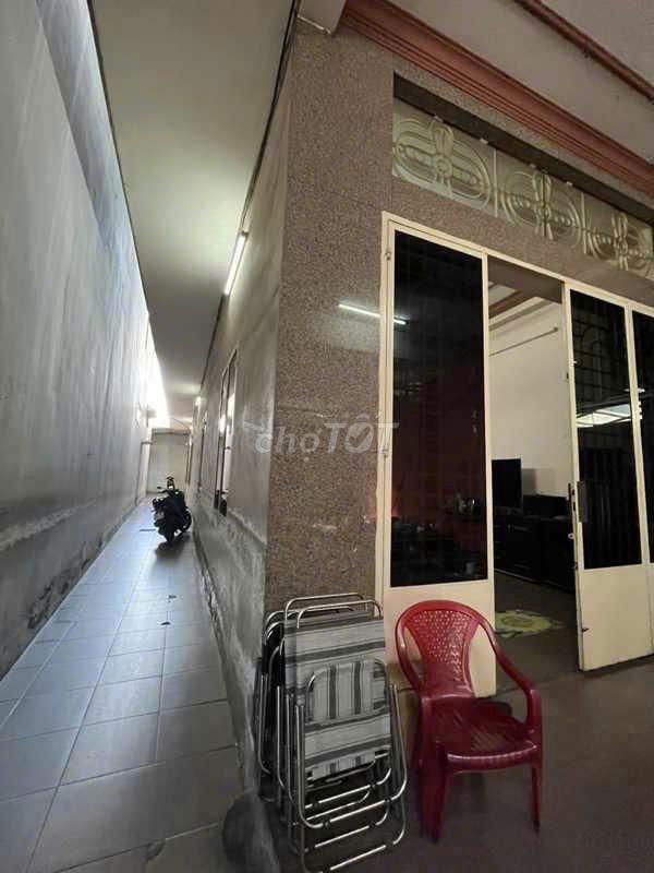 Bán nhà mặt tiền Nguyễn Sơn, chính chủ cần tiền bán gấp