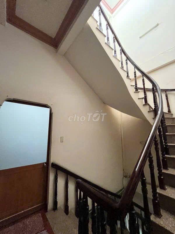 Bán nhà mặt tiền Nguyễn Sơn, chính chủ cần tiền bán gấp