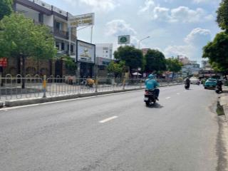 Bán nhà mặt tiền Nguyễn Sơn, chính chủ cần tiền bán gấp