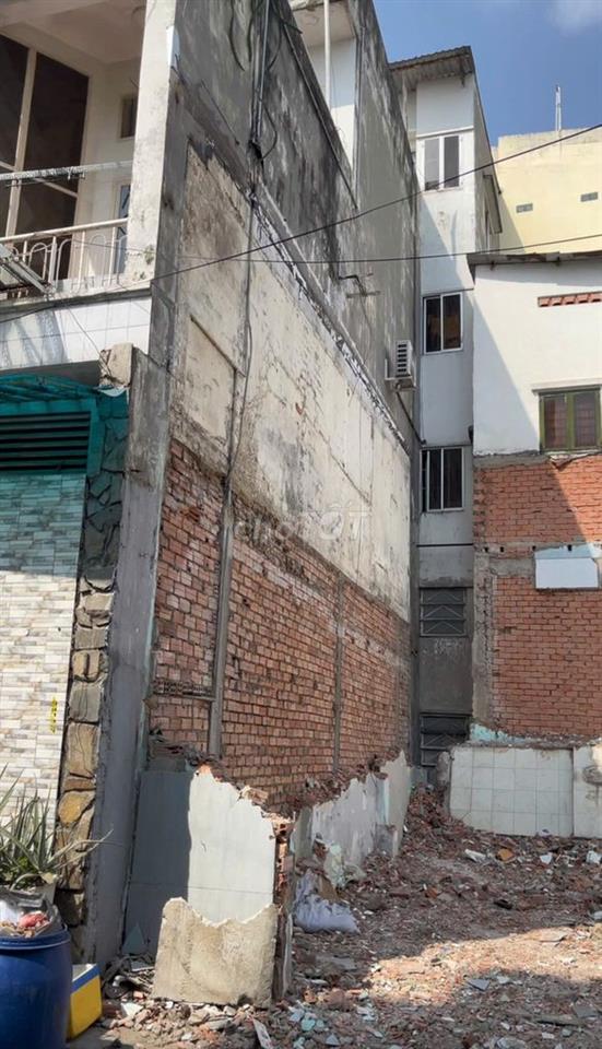 Bán nhà đang khai thác cho thuê ( 9 phòng toilet riêng)