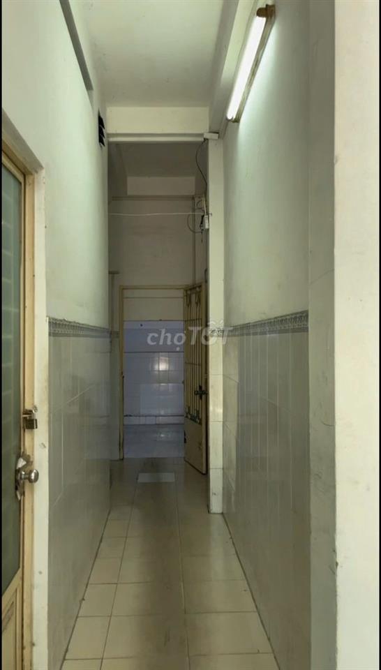 Bán nhà đang khai thác cho thuê ( 9 phòng toilet riêng)