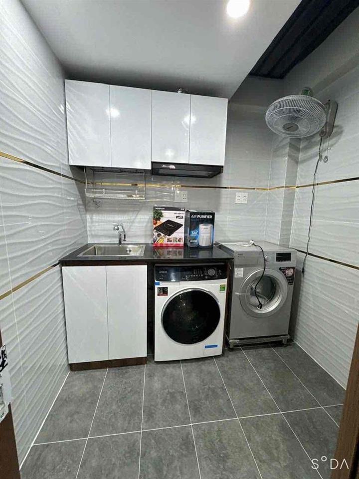 Bán nhà Đường Trần Văn cẩn 4x15m  3 lầu - Lyn group