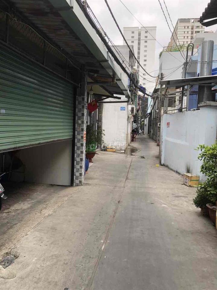Nhà gần Đầm Sen ( thích hợp xây căn hộ) chính chủ