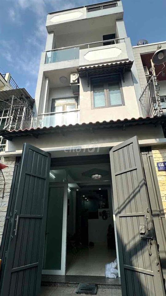 cần bán căn nhà  cách mặt tiền Tân kì Tân Quý 20 m
