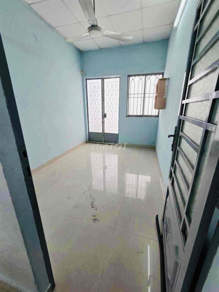 3 TỶ NHÀ 2 TẦNG LÊ TRỌNG TẤN TÂN PHÚ