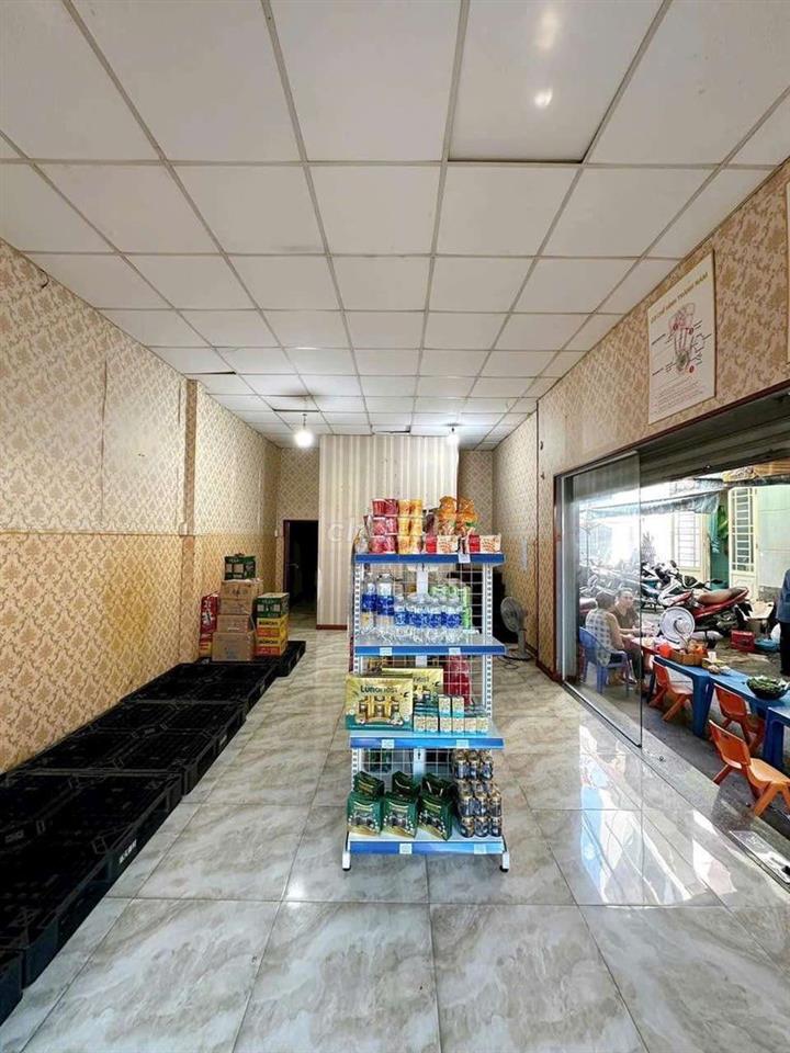 Nhà góc chợ 2MT 264/5 Nguyễn Sơn, Tân Phú, 3 tầng, hướng Đông, 9.8 tỷ