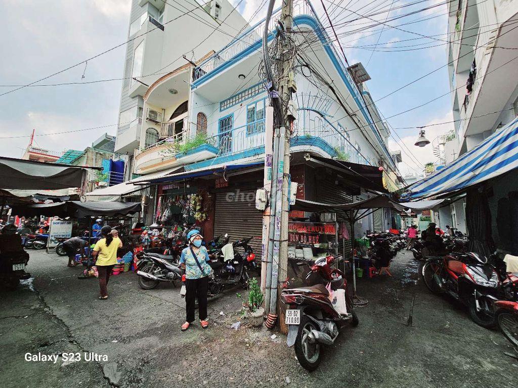 Nhà góc chợ 2MT 264/5 Nguyễn Sơn, Tân Phú, 3 tầng, hướng Đông, 9.8 tỷ