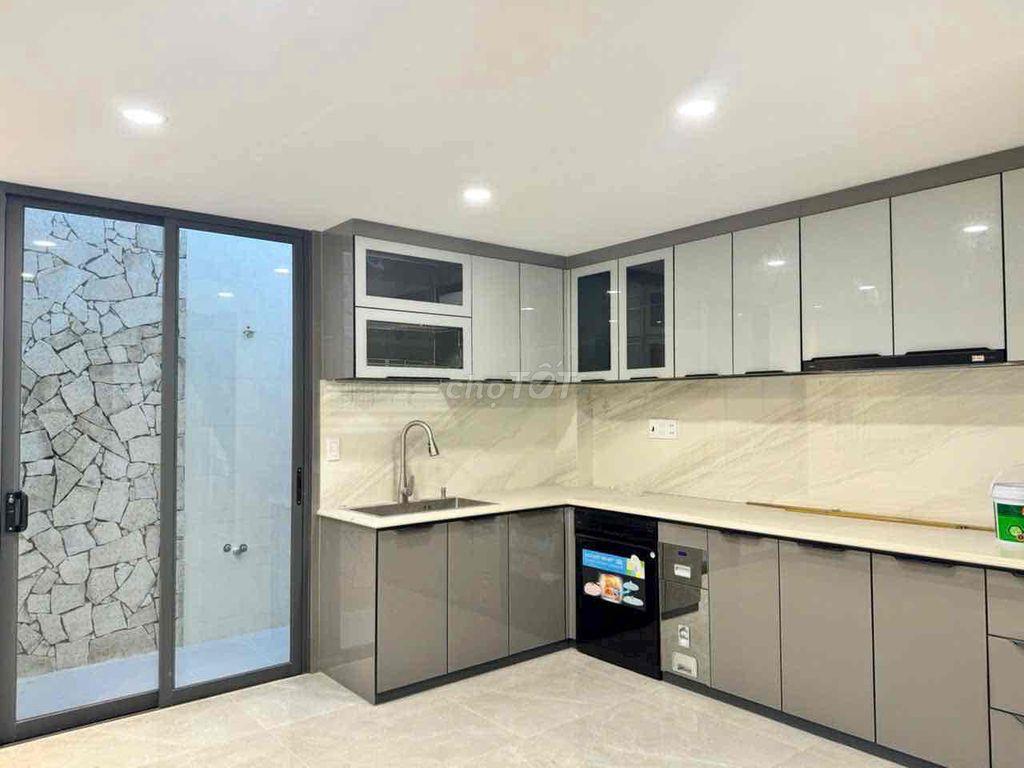 Nhà Mới Xây 100%, DT: 4,2x13m, 3 lầu. P.Phú Thạnh, Tân Phú