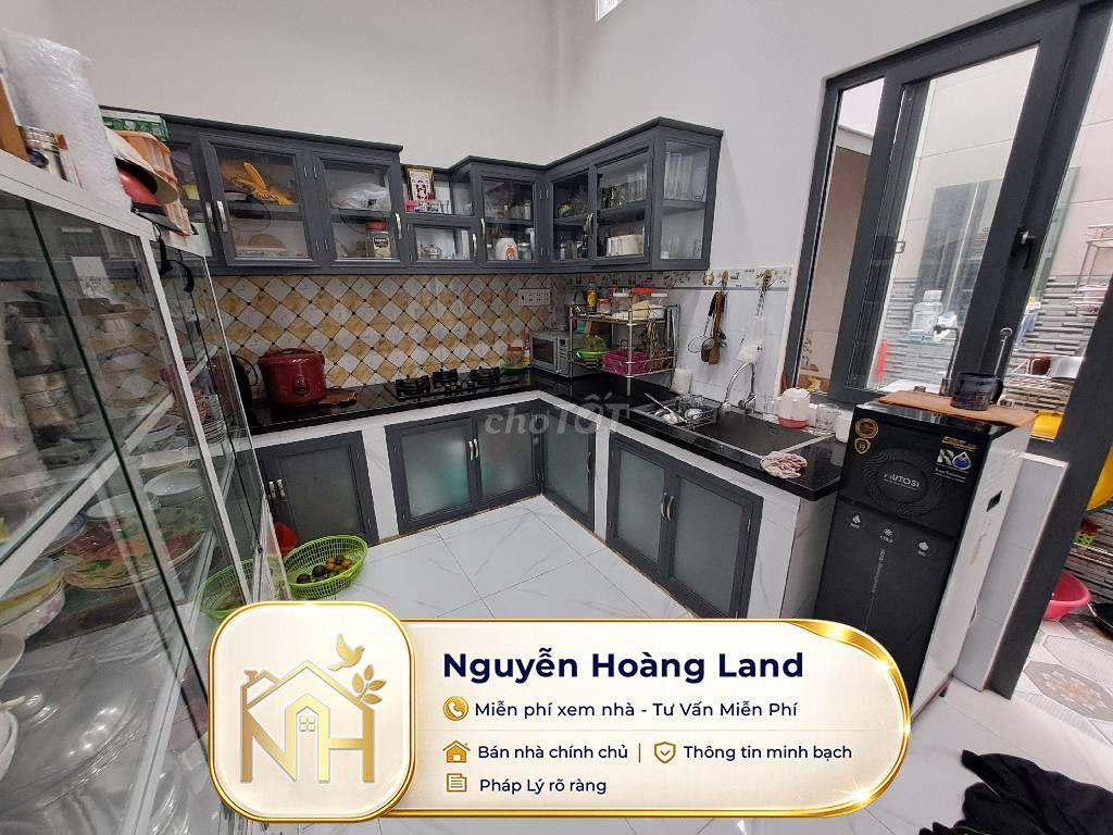 Bán nhà đường Nguyễn Hữu Tiến 3 tầng 5x12M giá 5,8 Tỷ