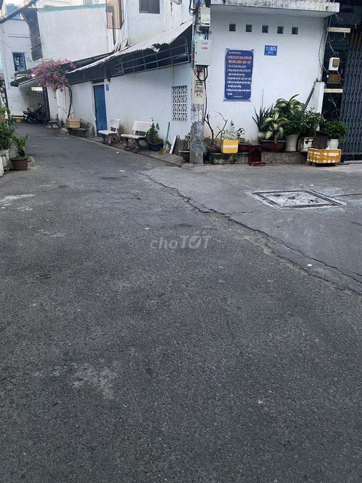 nhà mặt tiền hẻm kinh doanh