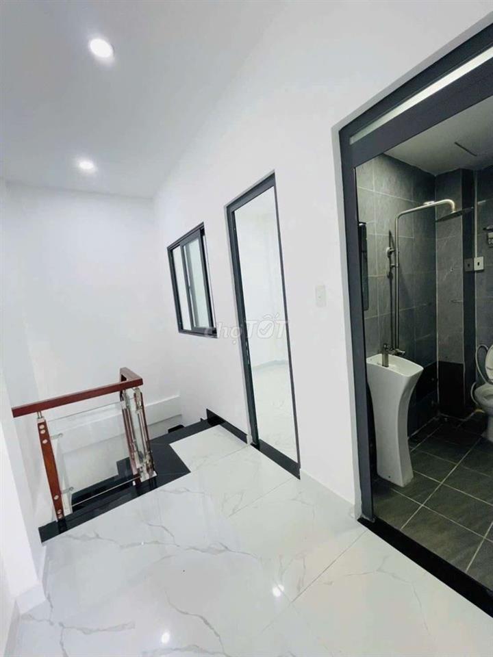 👉👉NHÀ 2 TẦNG MỚI ĐẸP DỌN Ở LIỀN - HẺM XE HƠI THÔNG   -GiA nhỉnh 3ty❤
