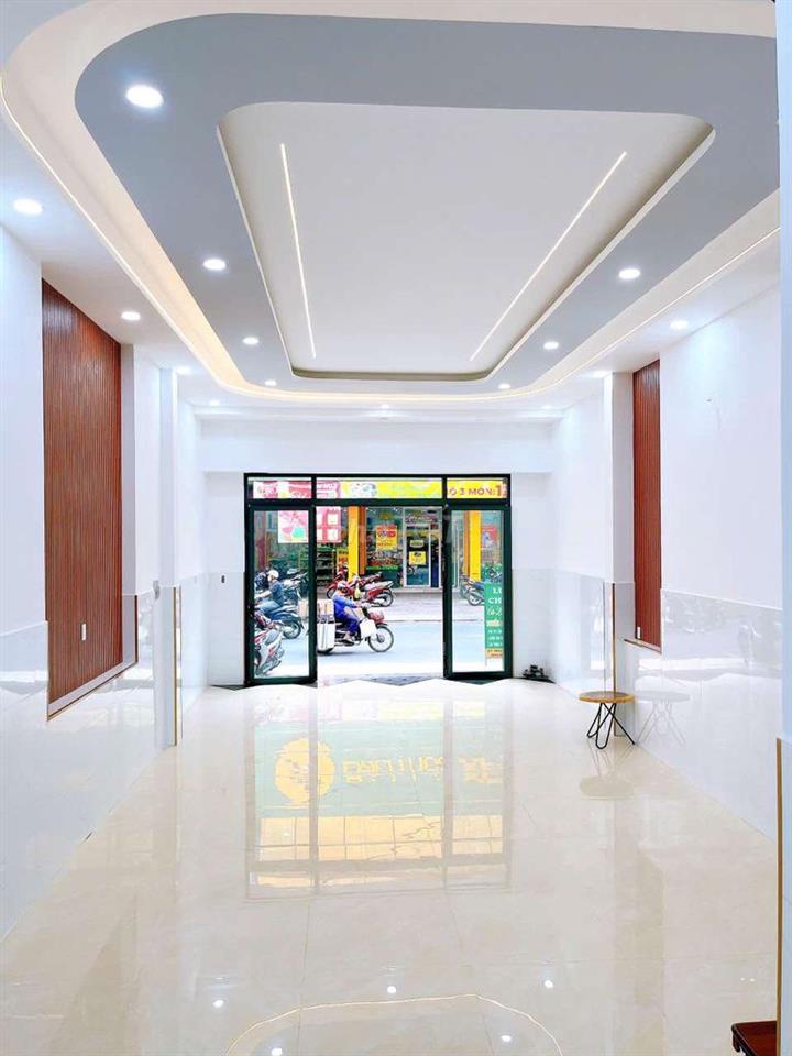 Bán nhà MT 106 Cầu Xéo 5,2m x18m