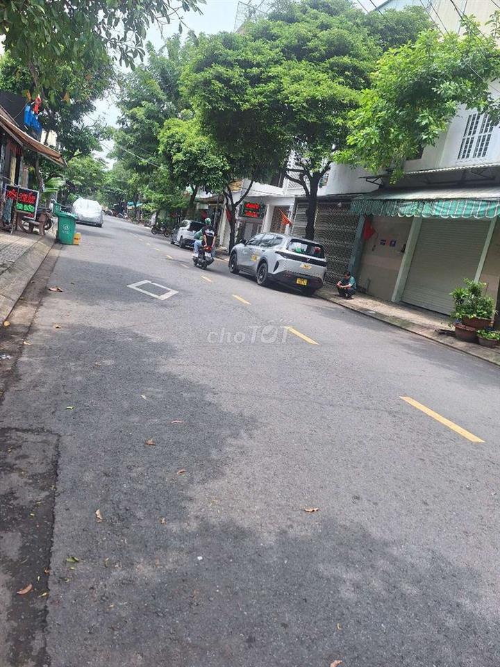Bán Nhà MT Lê Cao Lãng 