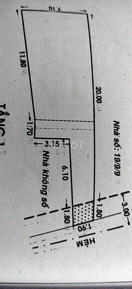 cần bán gấp gần ngã tư Lạc Long Quân Âu Cơ khu an ninh thị tứ có sân