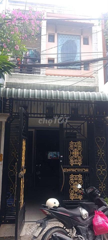 nhà cần bán Tân Phú 9c