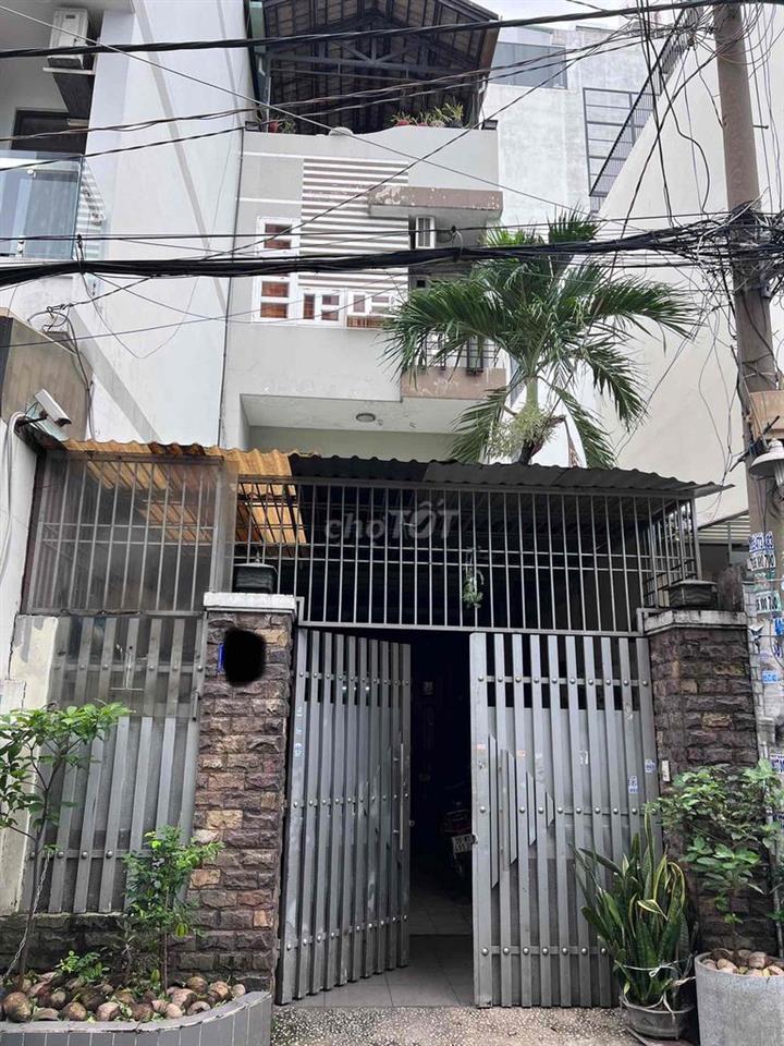 cần bán nhà