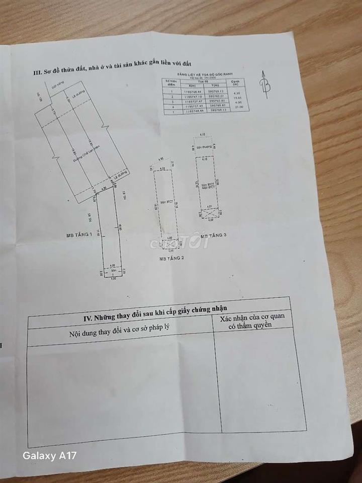 nhà mat tiền đường lớn