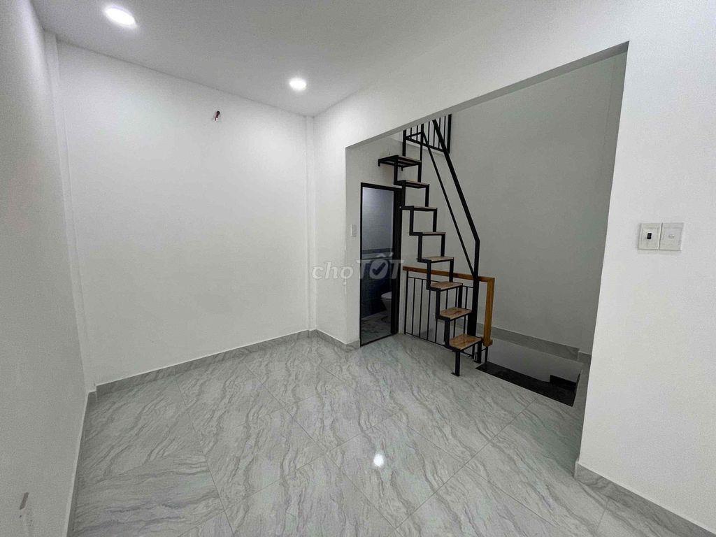 Bán Nhà 3 Tầng Âu Cơ hẻm xe máy thông 3tỷ nhỏ