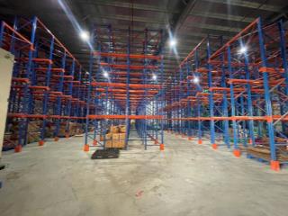 Cho thuê kho 700m2 PCCC tự động, đường cont 24/24 tận kho