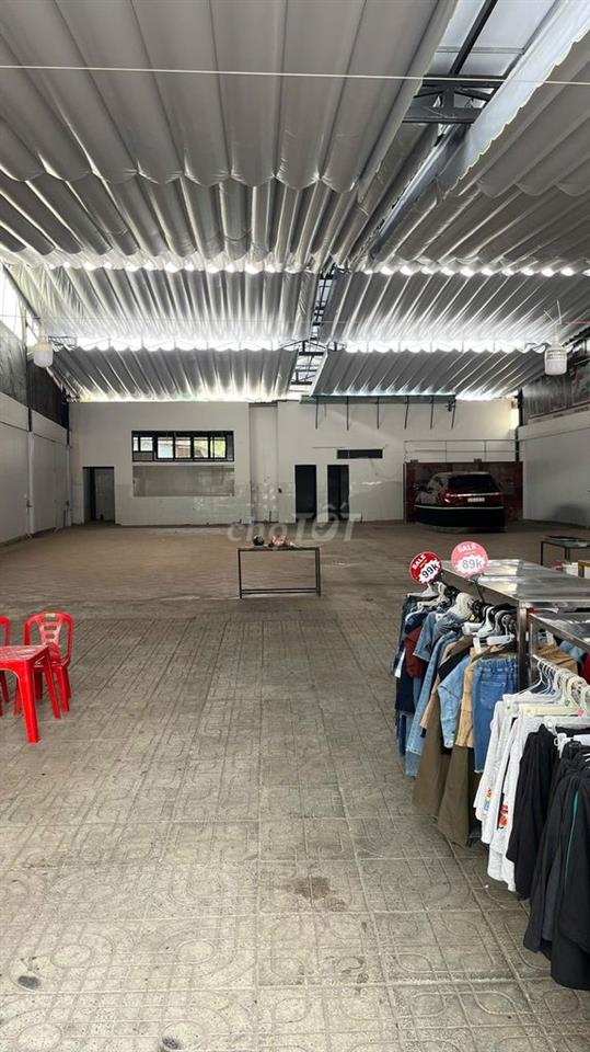 Cho thuê góc 2 MT Lê Văn Quới DT 12x40m mọi ngành nghề không giới hạn