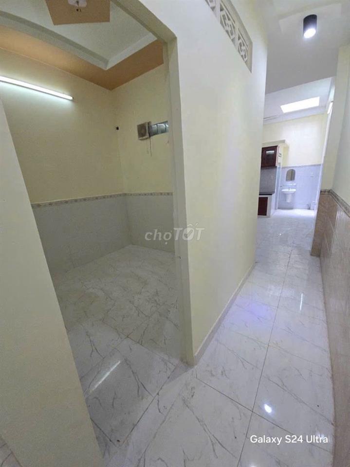 ( 9,5 Triệu 3 PN) Cho thuê nhà Lê Trọng Tấn DT 4x15m 1 Trệt 1 Lầu