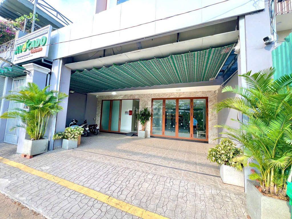 CHO THUÊ TẦNG 1 TÒA NHÀ 243B-243C ĐỒNG ĐEN,KHU BÀU CÁT, TÂN BÌNH CŨ