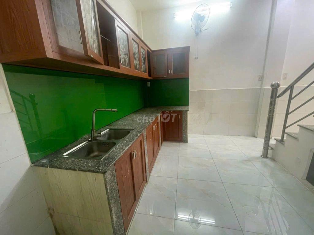 CHO THUÊ NHÀ MTKD ĐƯỜNG NGUYỄN HỮU DẬT DT 3,6X17M 2 PN 1 WC