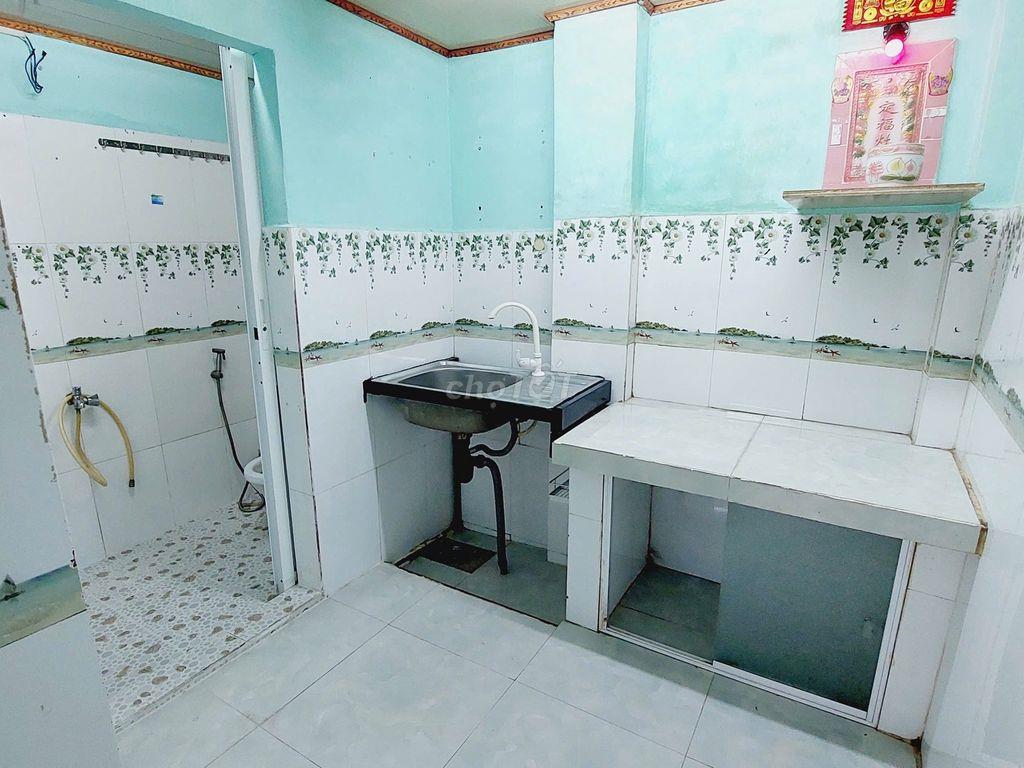 Bán nhà quận Tân Phú