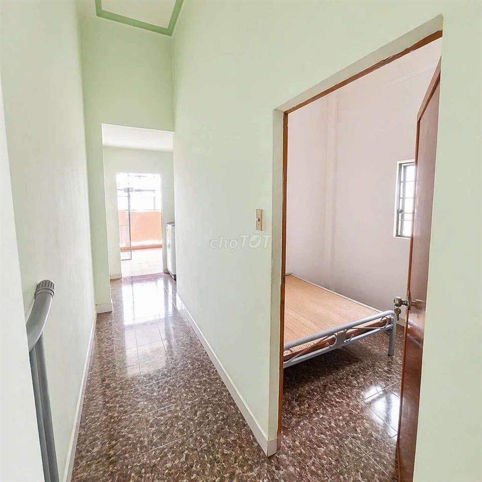 🏡BÁN NHÀ VIP gần Vườn Lài 4x18m, Đúc 2 Lầu ST, 5PN, giá OK [9.8 tỷ]
