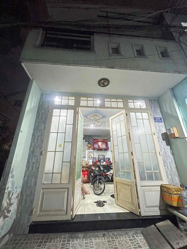 bán nhà 2 mặt tiền hẻm