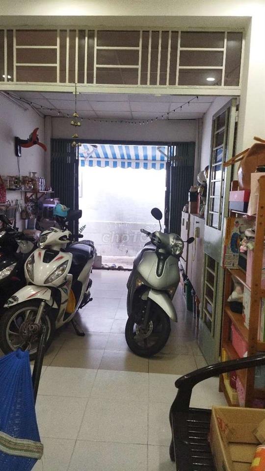 cần bán gấp nhà