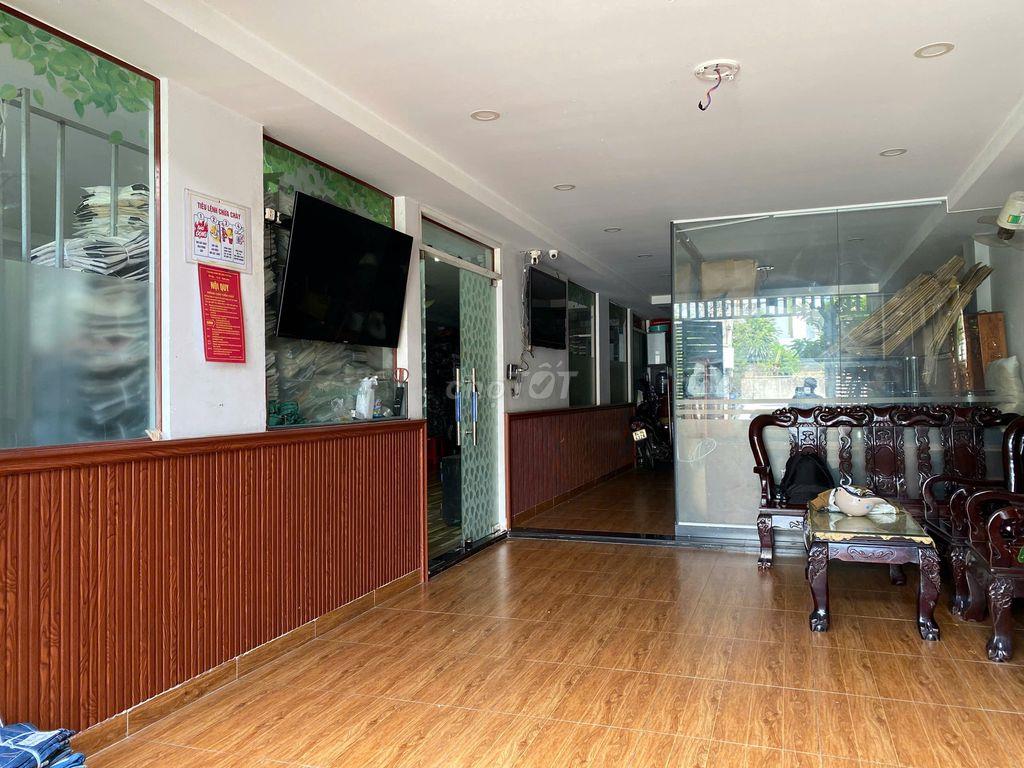 Nhà Bán đường Lê Thúc Hoạch - Phú Thọ Hòa - Tân Phú. 8m * 19m = 152m2