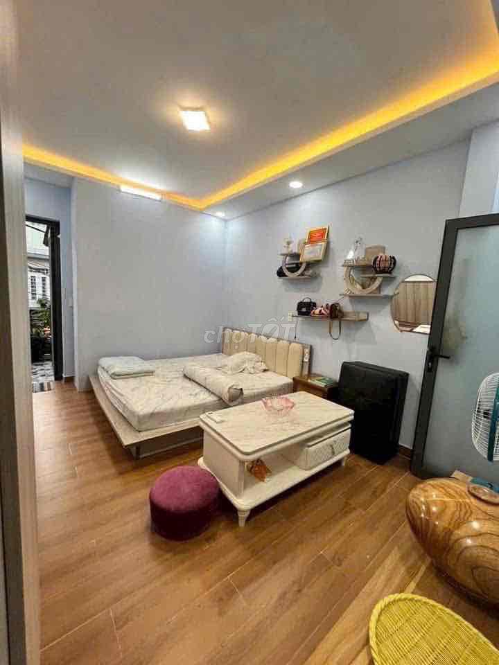 Mặt Tiền KD Sầm Uất 12m GÒ DẦU, 3 Tấm, 4 Phòng Ngủ, 4 WC