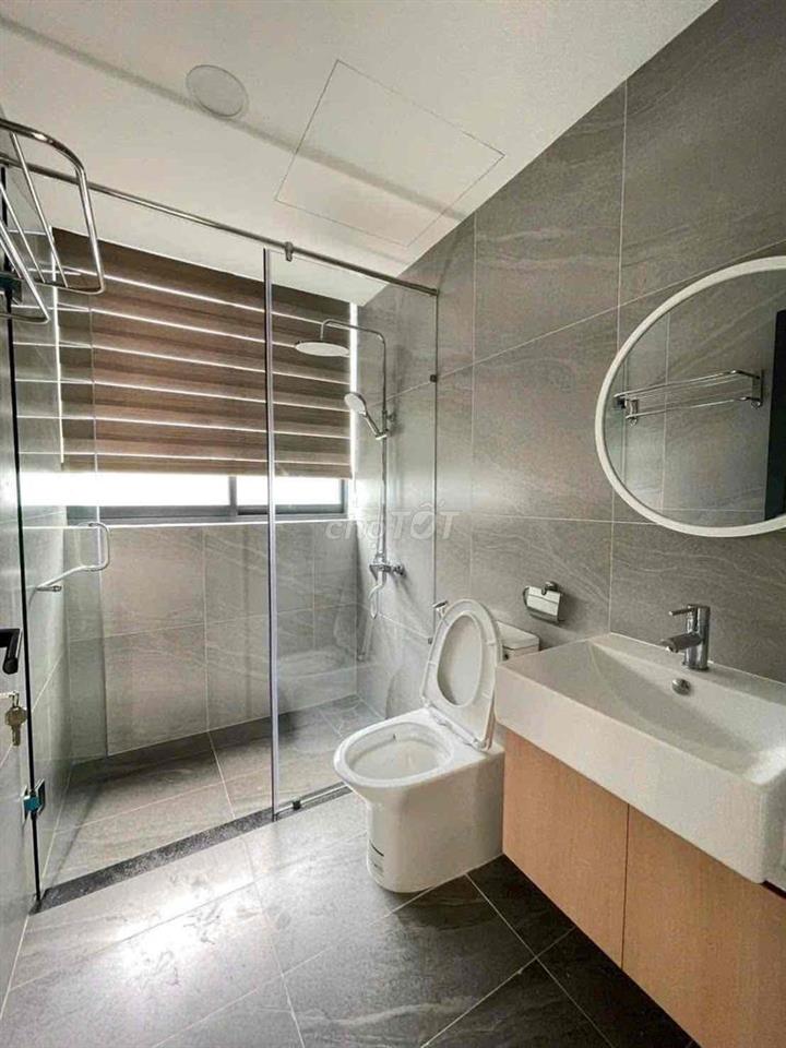 Mặt Tiền nội bộ 10m Khu ĐỘC LẬP,  3 Tấm, 4 x 18m, 4 Phòng Ngủ, 4 wc