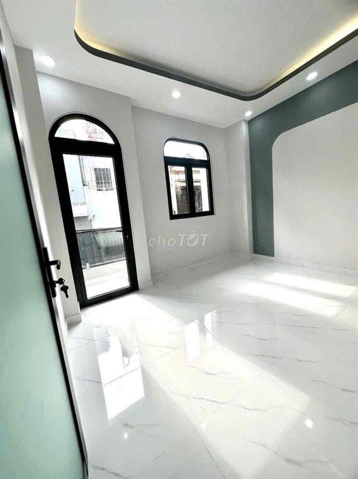 Hẻm 6m Tô Hiệu giao Hoà Bình, 2 Tấm, 4 x 18m, 3 Phòng Ngủ, 3 wc