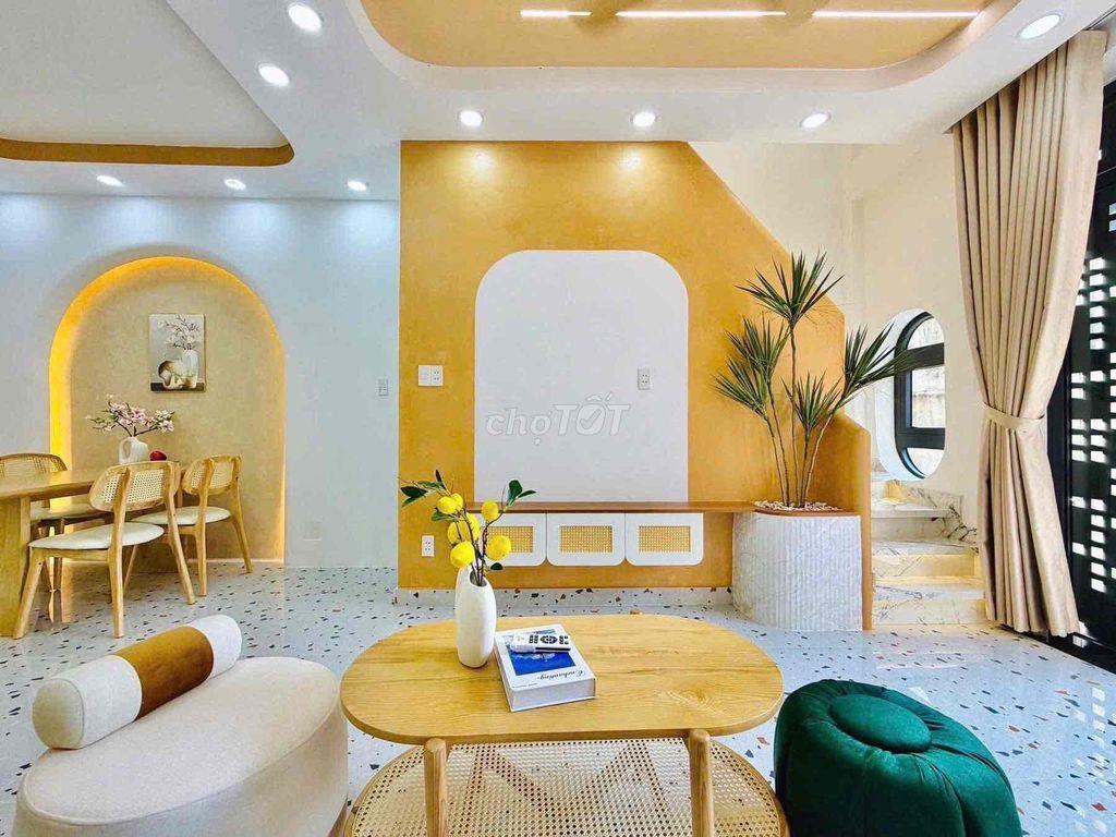 Hẻm 6m Thạch Lam, 2 Tấm, 4 x 18m, 3 Phòng Ngủ, 3 wc