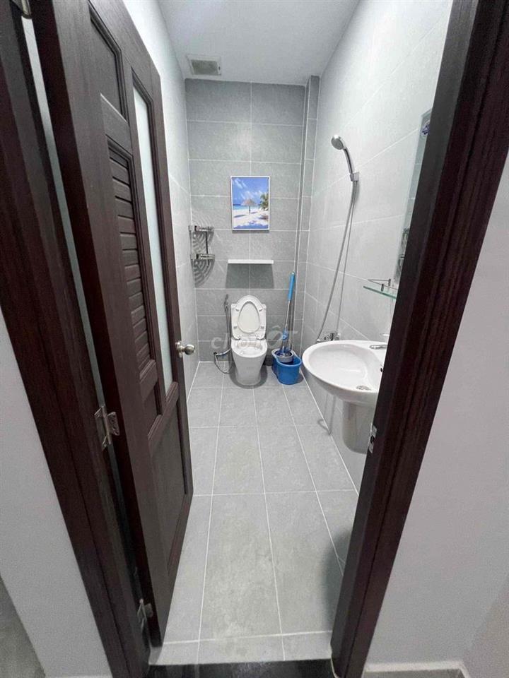 Nội Thất Đầy Đủ !! Hẻm 6m Tân Sơn Nhì, 3 Tấm, 4 x 18m, 4 Phòng, 4 wc