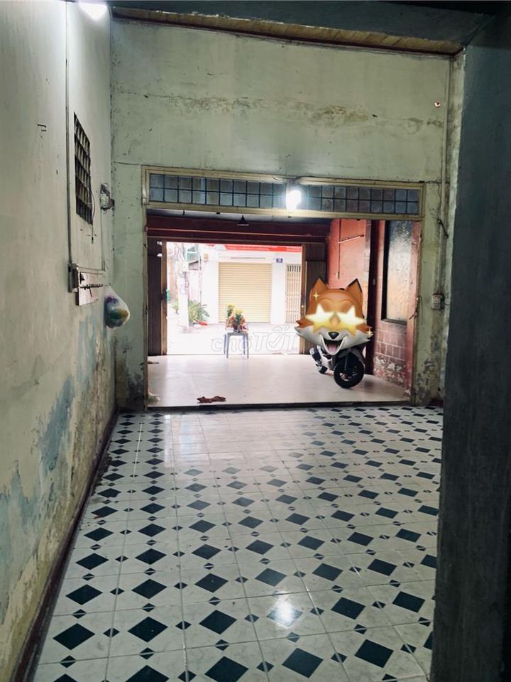 Cần cho thuê nguyên căn mặt tiền gần Tân Hương, chợ vải 120m2