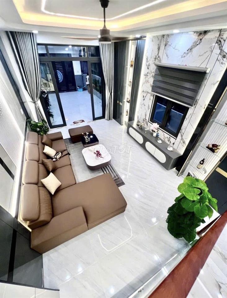 MTNB THÀNH CÔNG_Luỹ Bán Bích, 5x19.5m_ĐÚC 3 TẤM MỚI 4PN_5WC