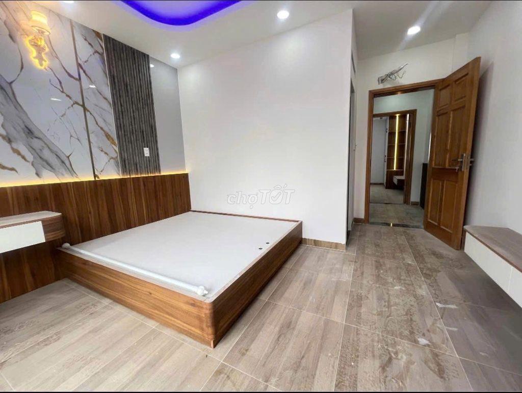 HẺM 6m LÊ ĐÌNH THỤ_ĐỐI DIỆN KHU CAFE VƯỜN LÀI_4x18m_ĐÚC 4 TẤM MỚI