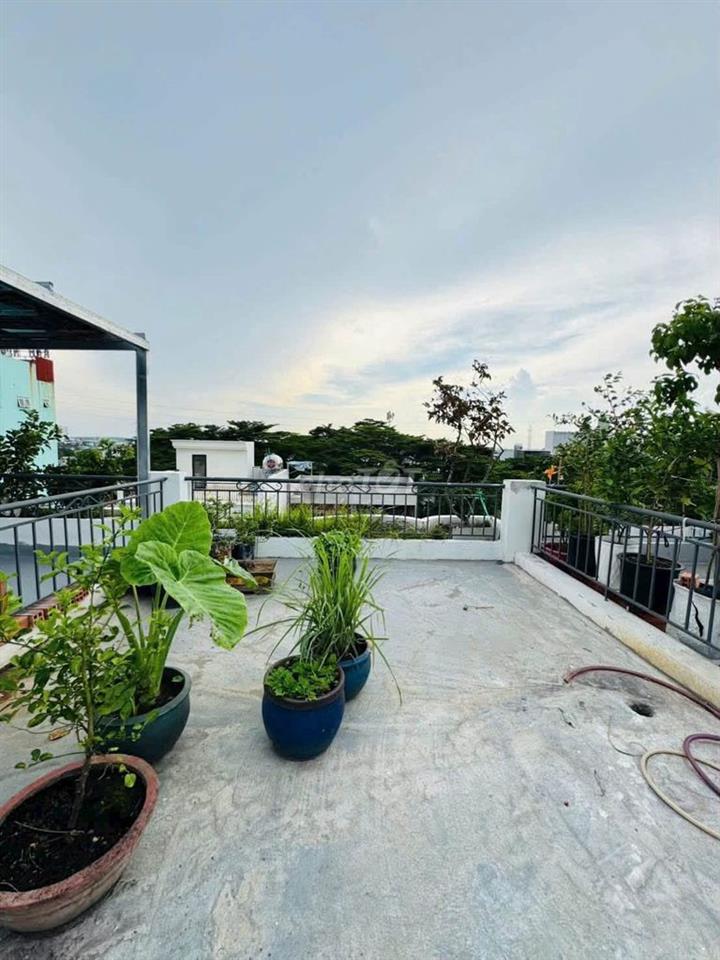 HẺM 7m Thông LÊ VĂN PHAN-Ngay Chợ Vải- 4.2x19.5m-ĐÚC 4 TẤM MỚI 4PN