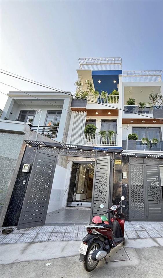 MTNB LÊ QUỐC TRINH, P.Phú Thọ Hoà, 4x19m_ĐÚC 3.5 Tầng, 4PN-4WC-S.Th