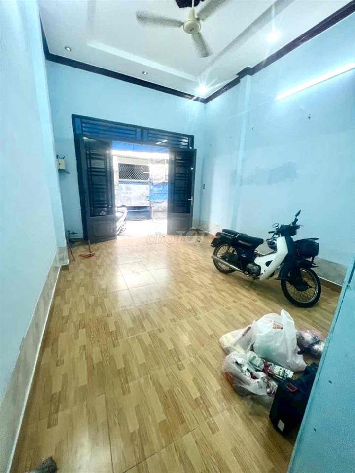 Cho thuê nhà hx hơi 4x14m đúc lửng 3pn 2wc 8.5tr tháng