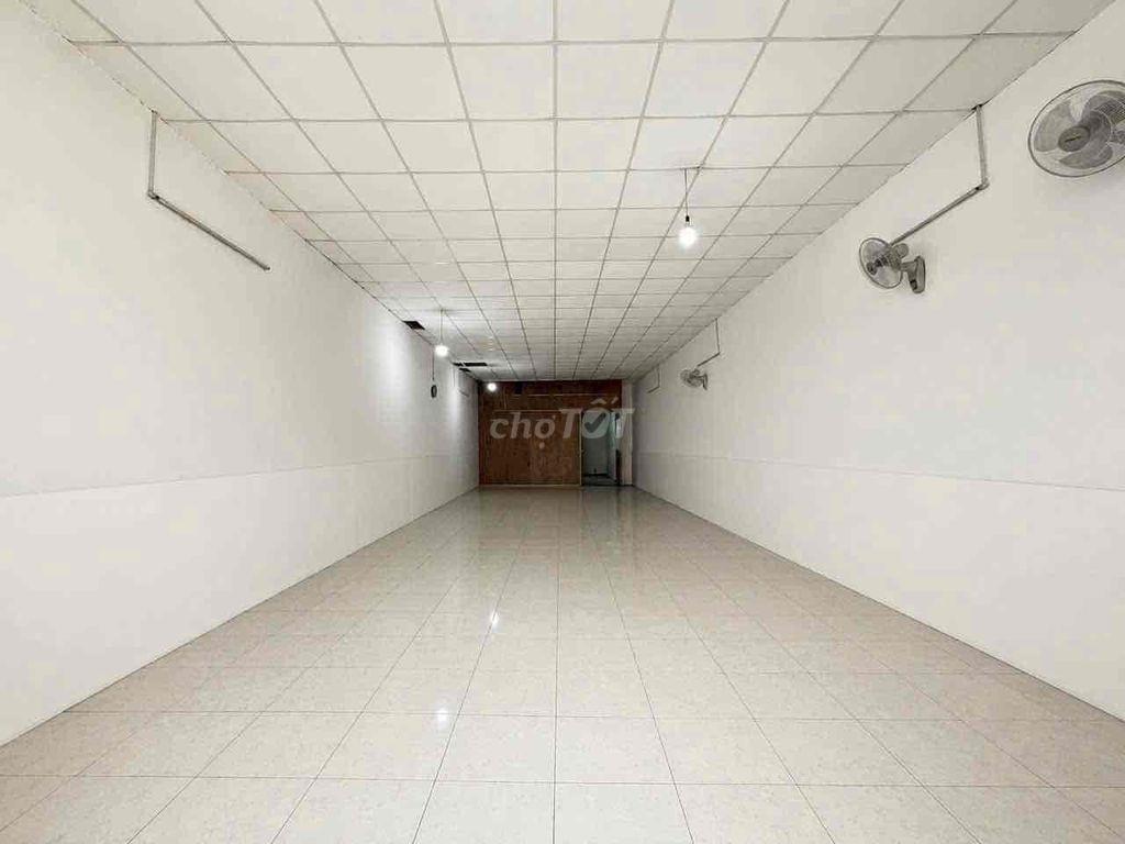 Cho thuê nhà kho hẻm tải 6x25m gác lửng điện 3f giá 15 triệu
